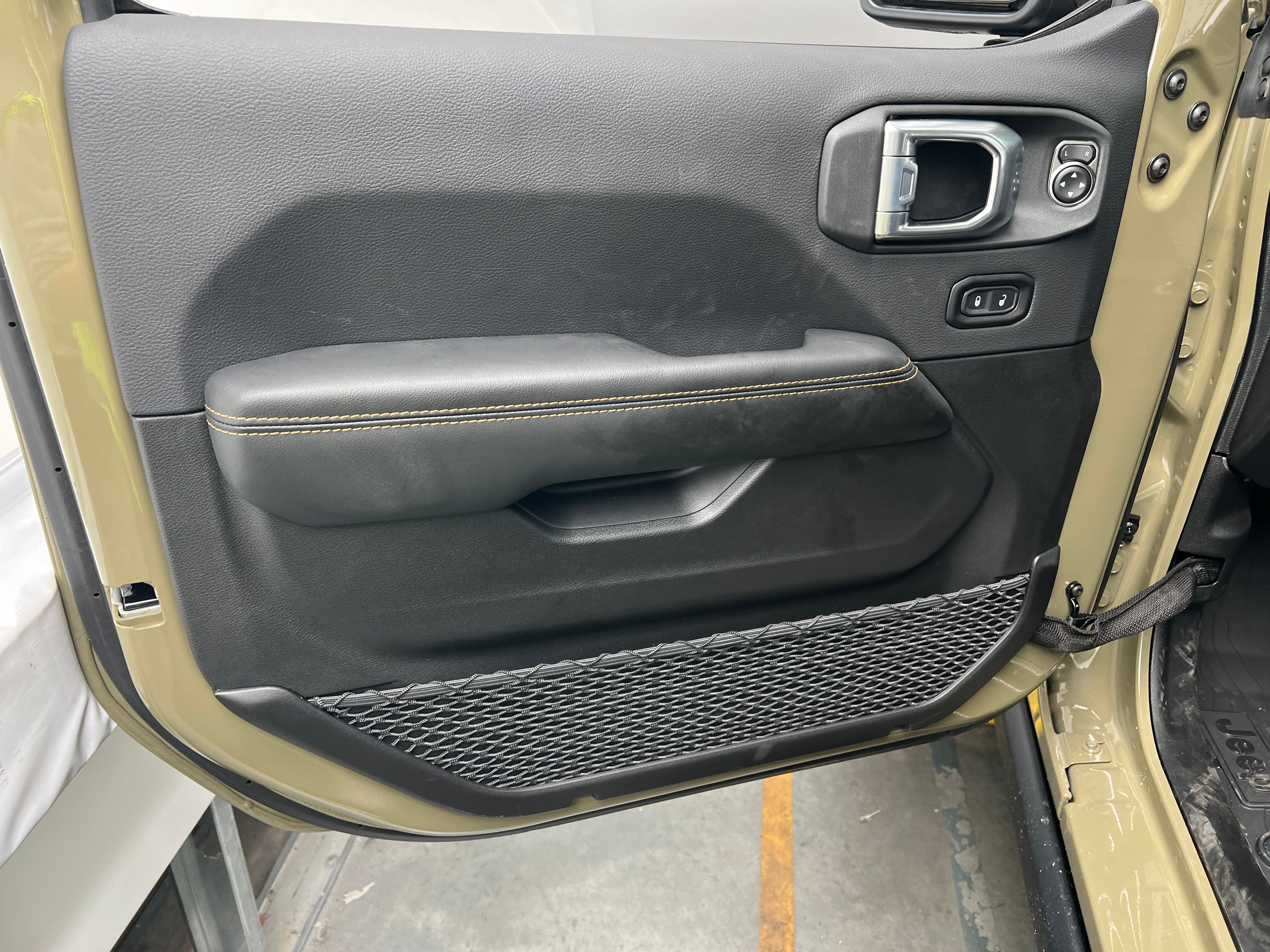 2026 Jeep Gladiator Willys 41 - Photo 9
