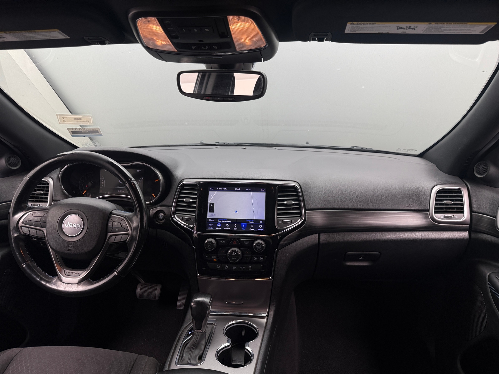 Thumbnail: 2020 Jeep Grand Cherokee - 3