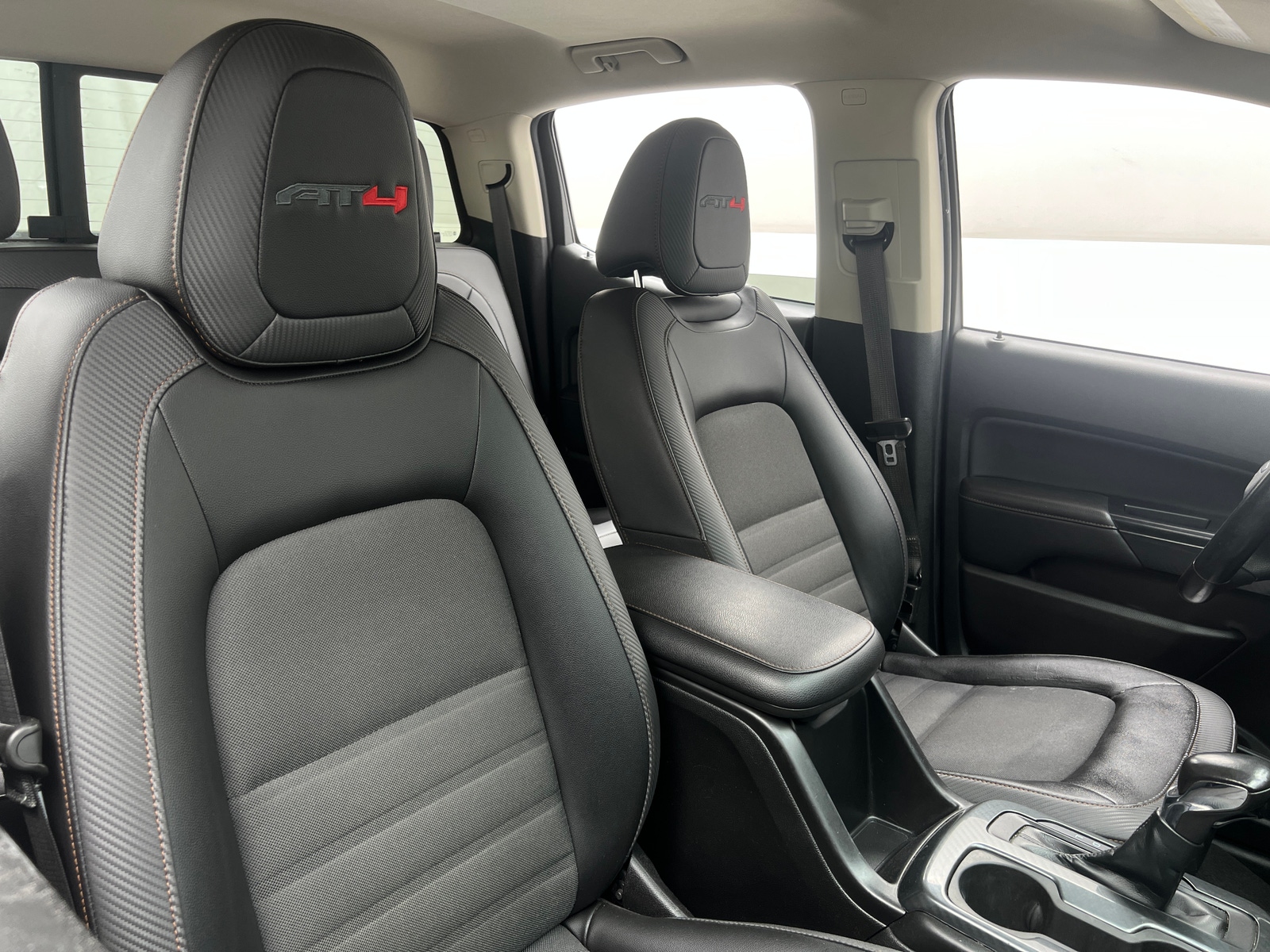 Thumbnail: 2022 GMC Canyon - 2