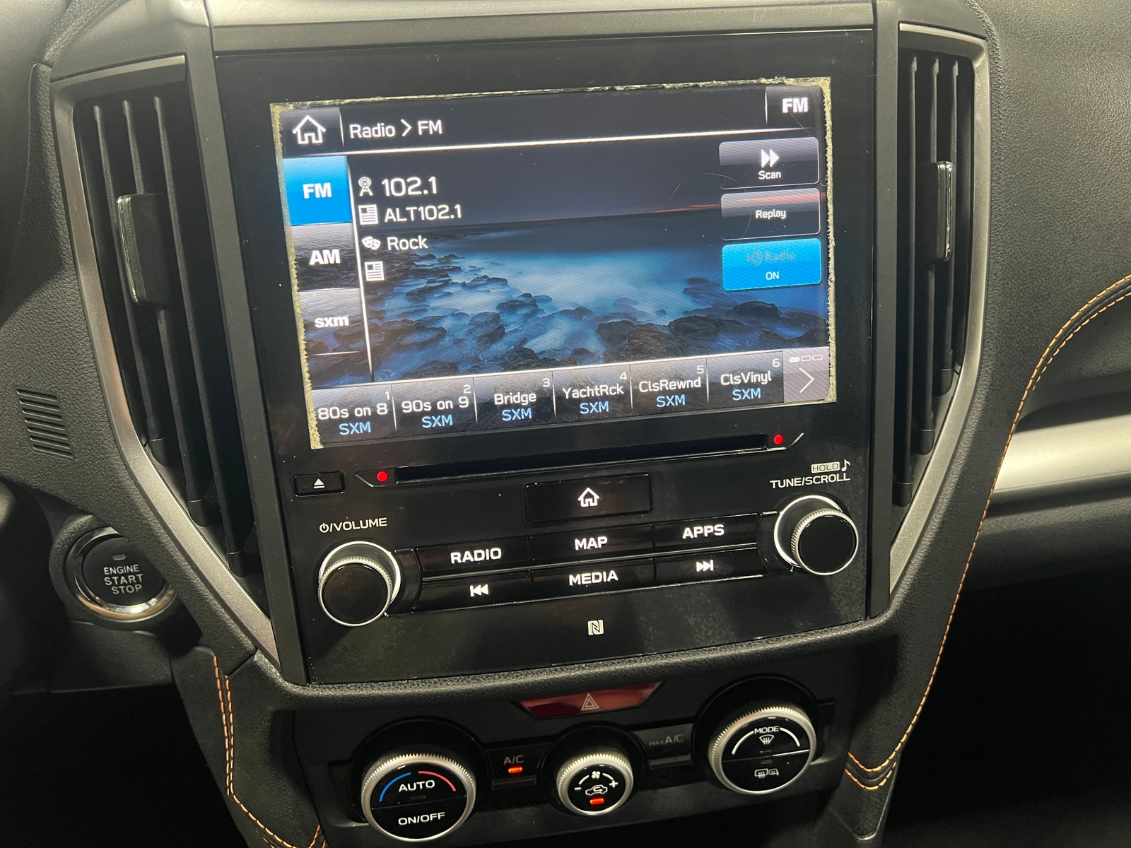 Thumbnail: 2018 Subaru Crosstrek - 3