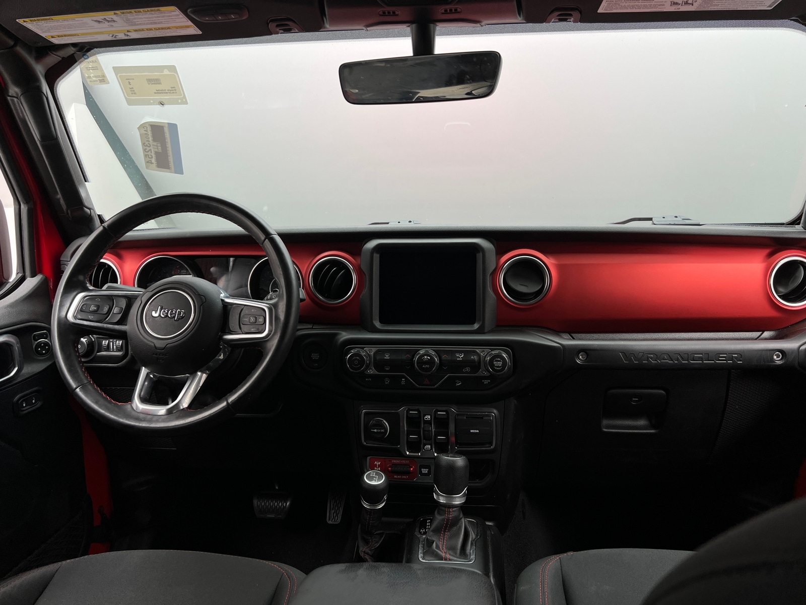 Thumbnail: 2019 Jeep Wrangler - 3