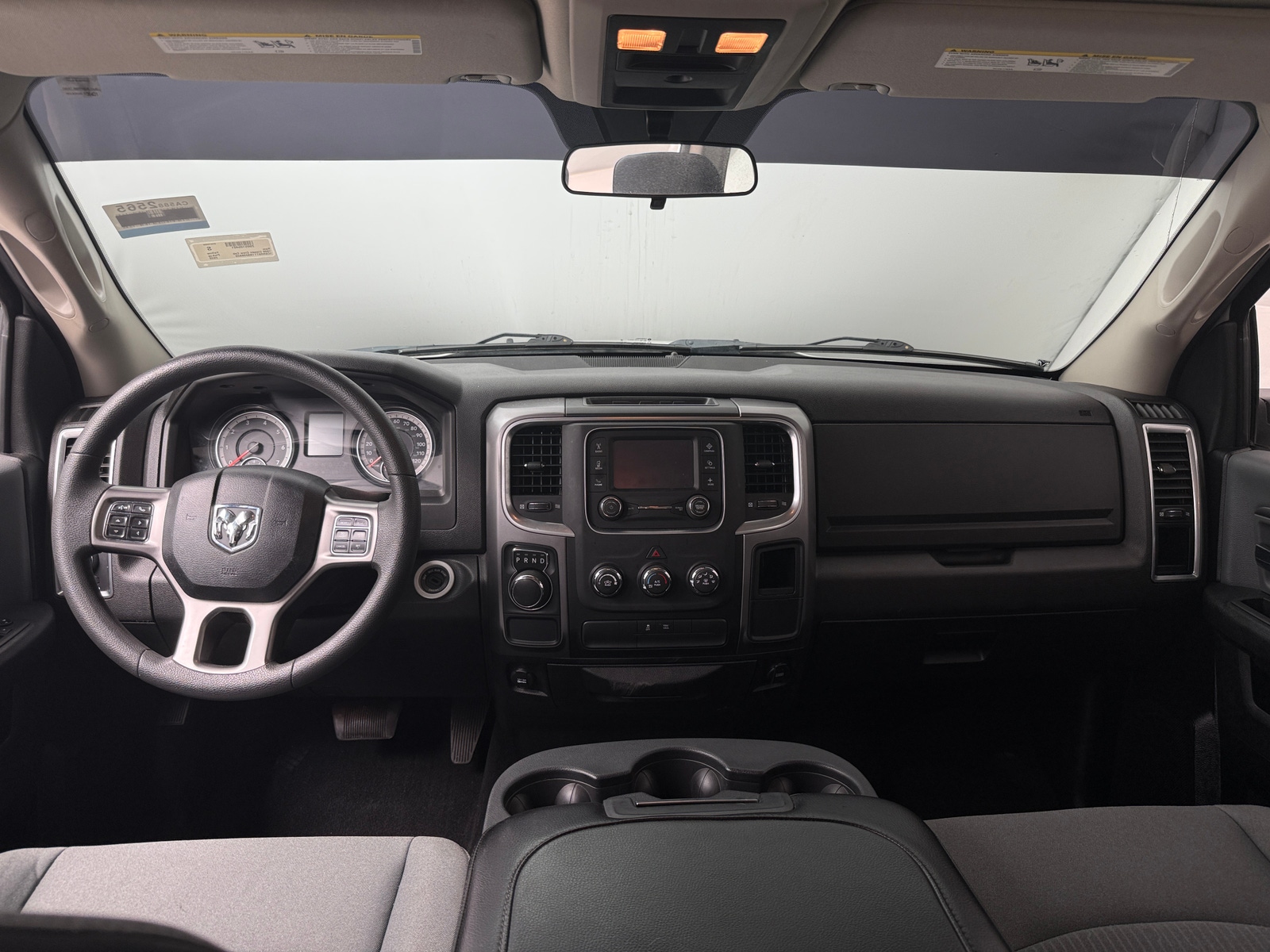 Thumbnail: 2022 RAM 1500 Classic - 3