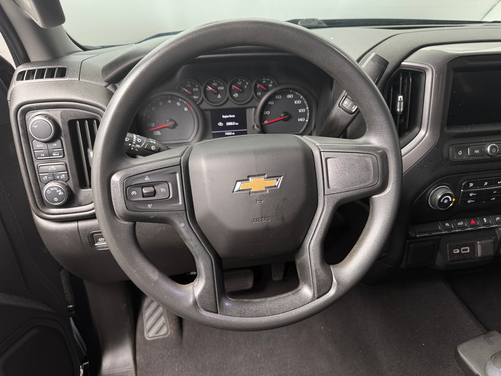Thumbnail: 2022 Chevrolet Silverado 1500 - 5