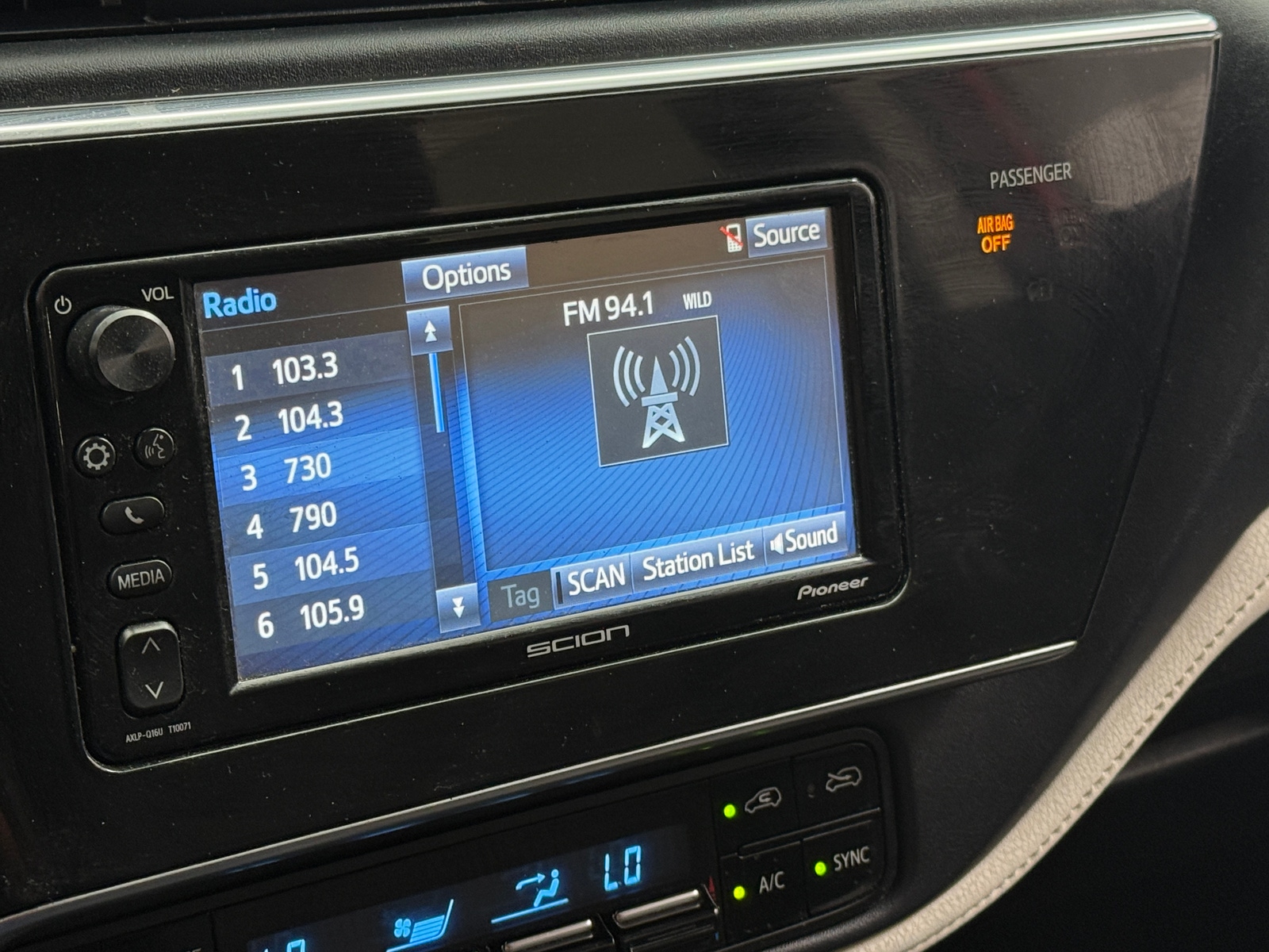 Thumbnail: 2016 Scion iM - 4