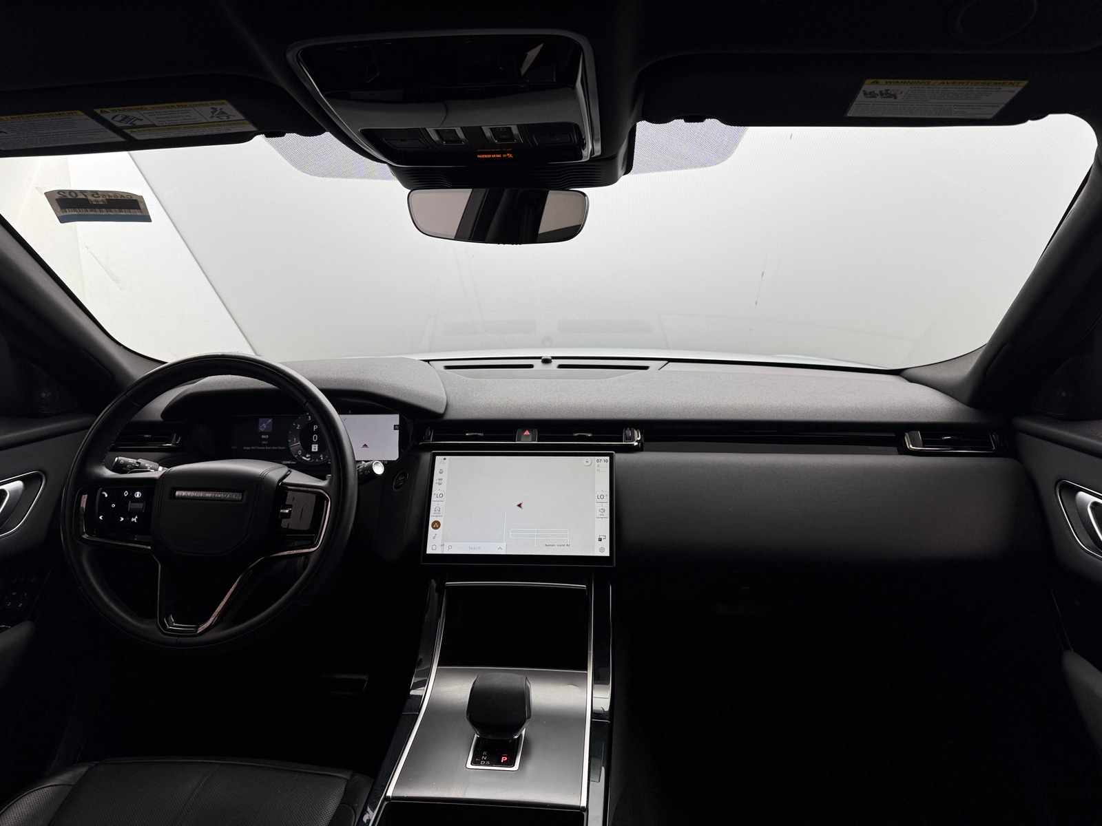 Thumbnail: 2025 Land Rover Range Rover Velar - 2