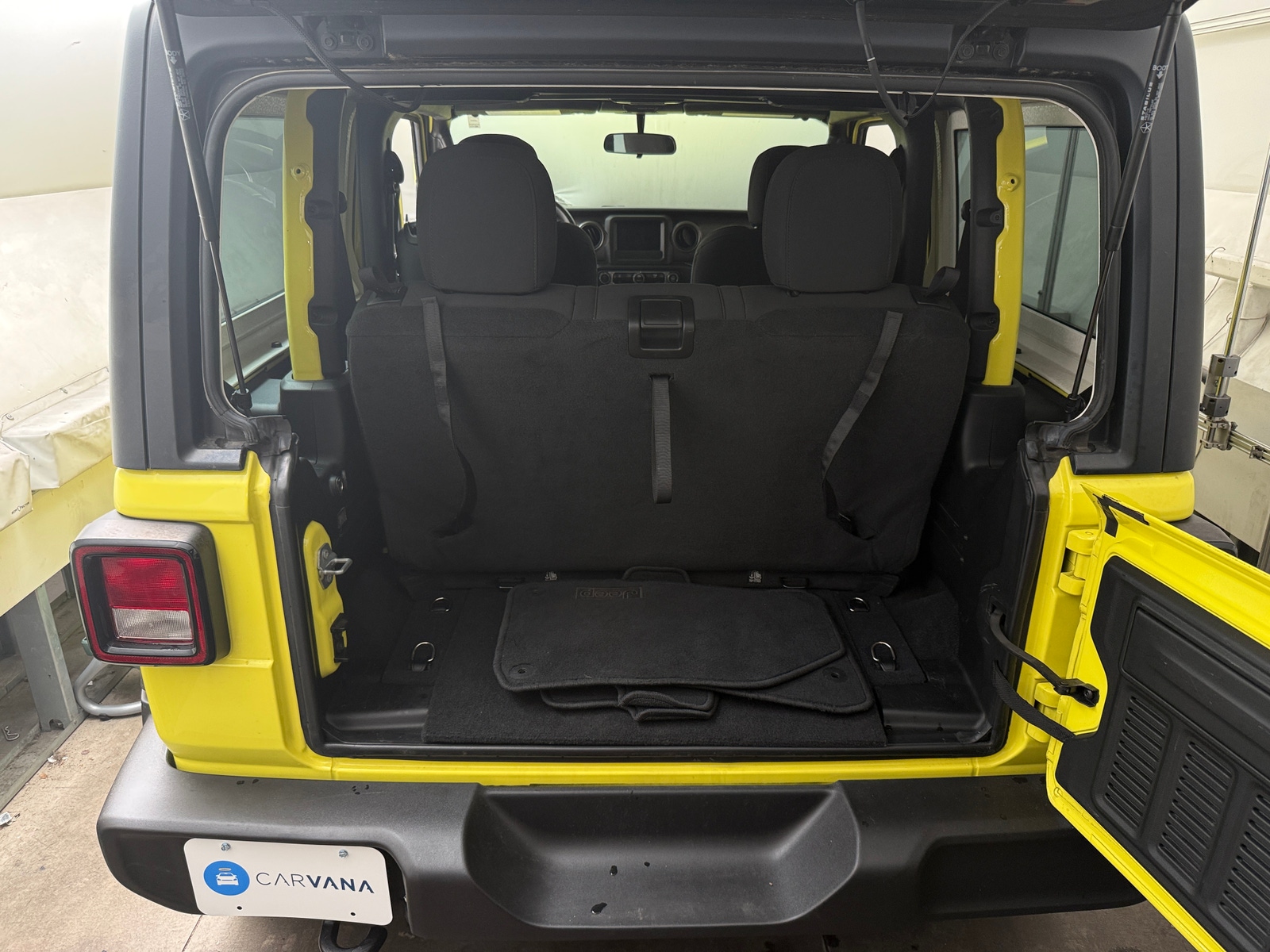 Thumbnail: 2022 Jeep Wrangler - 7