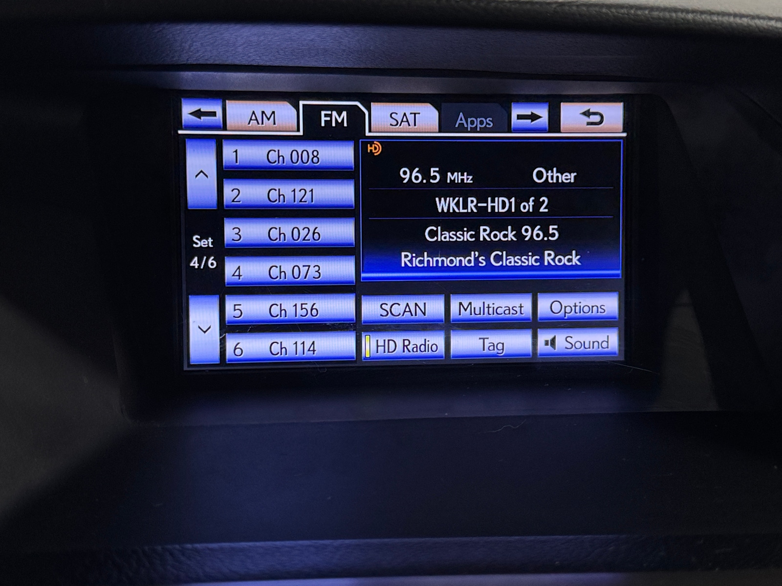 Thumbnail: 2015 Lexus RX - 4