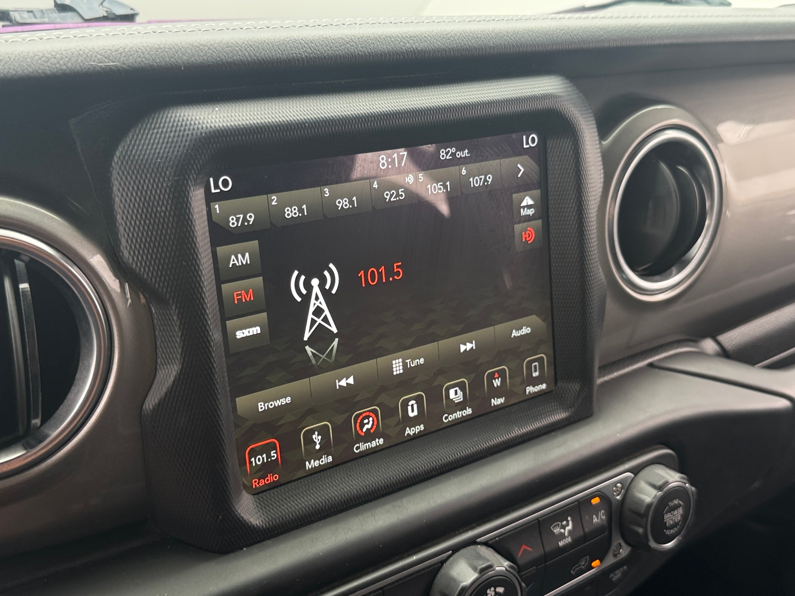 Thumbnail: 2018 Jeep Wrangler - 4