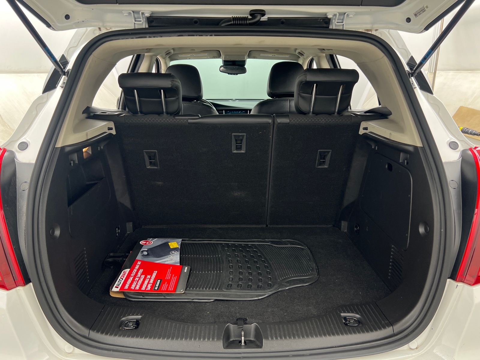 Thumbnail: 2019 Buick Encore - 7