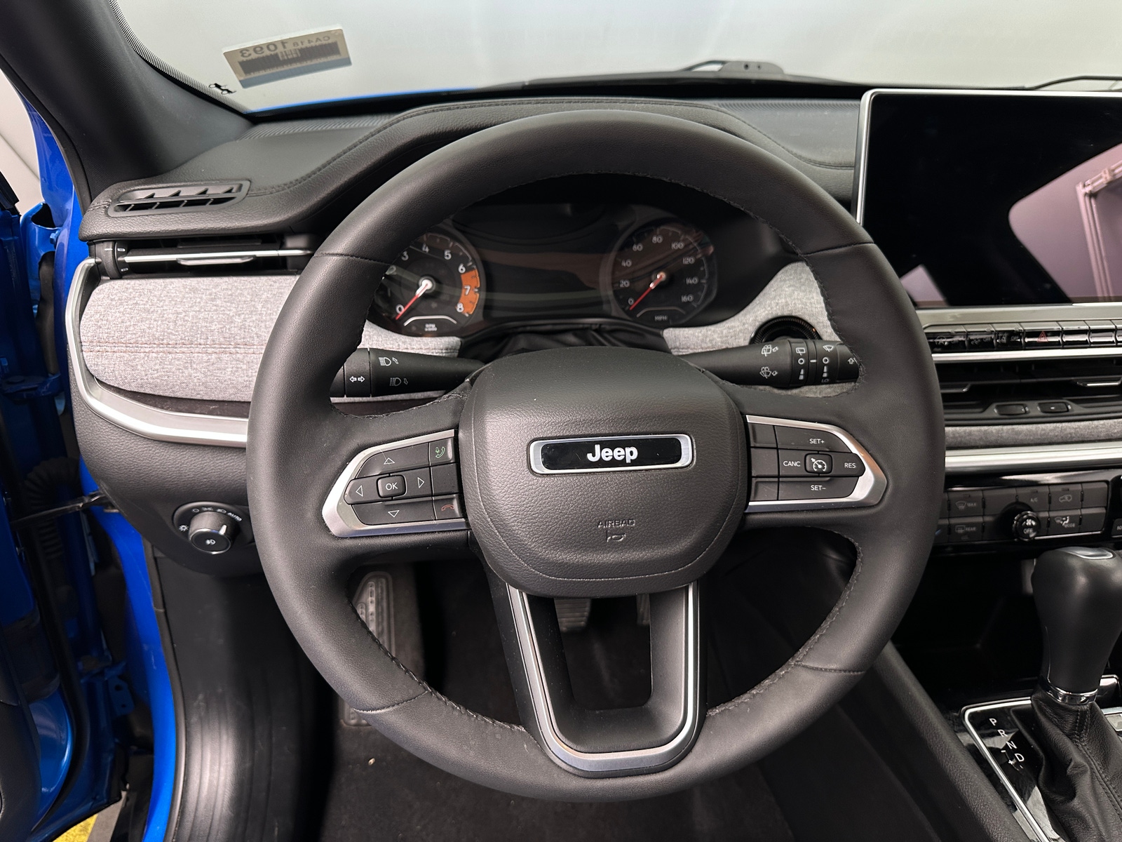 Thumbnail: 2023 Jeep Compass - 4