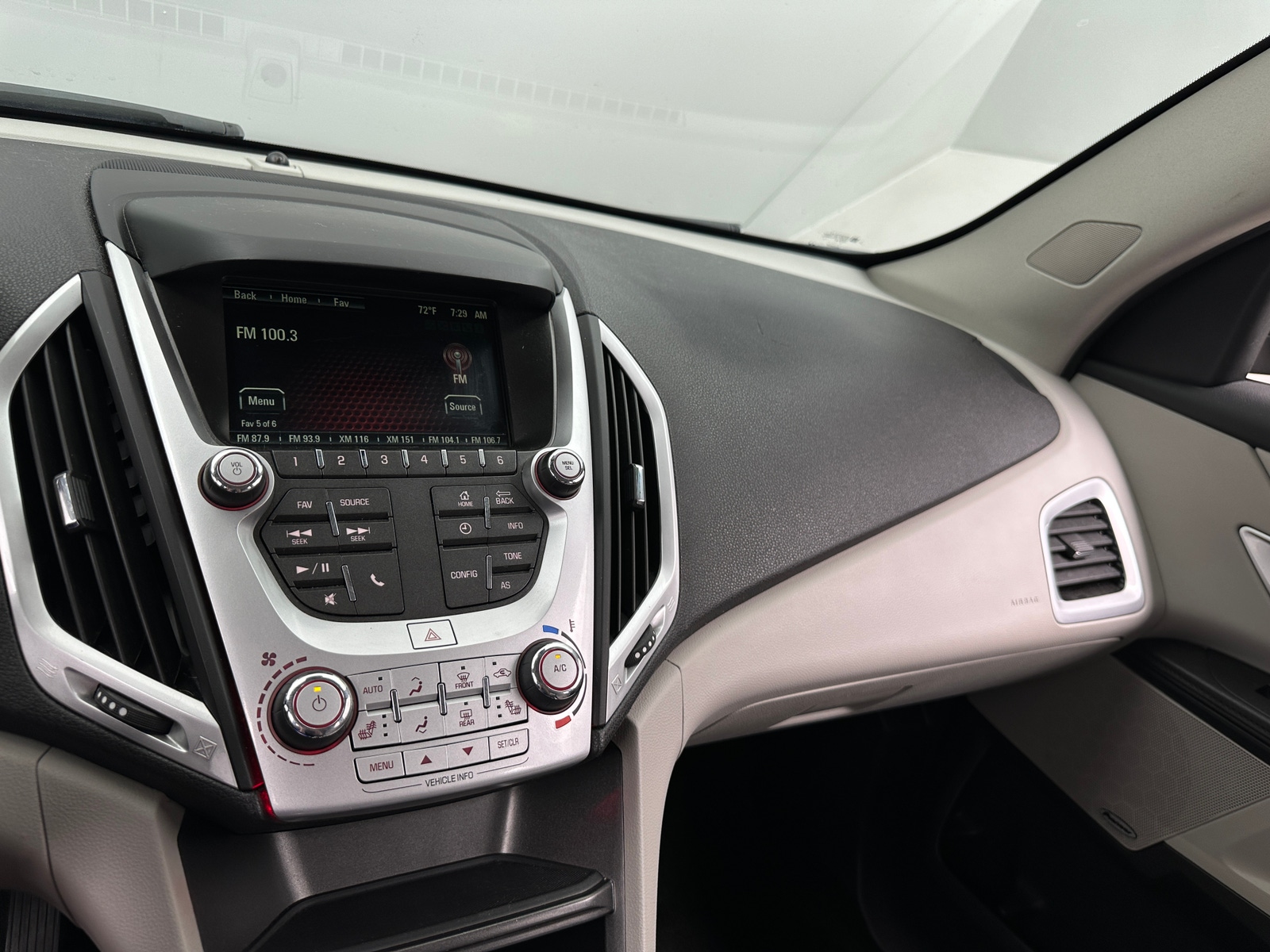 Thumbnail: 2017 GMC Terrain - 3