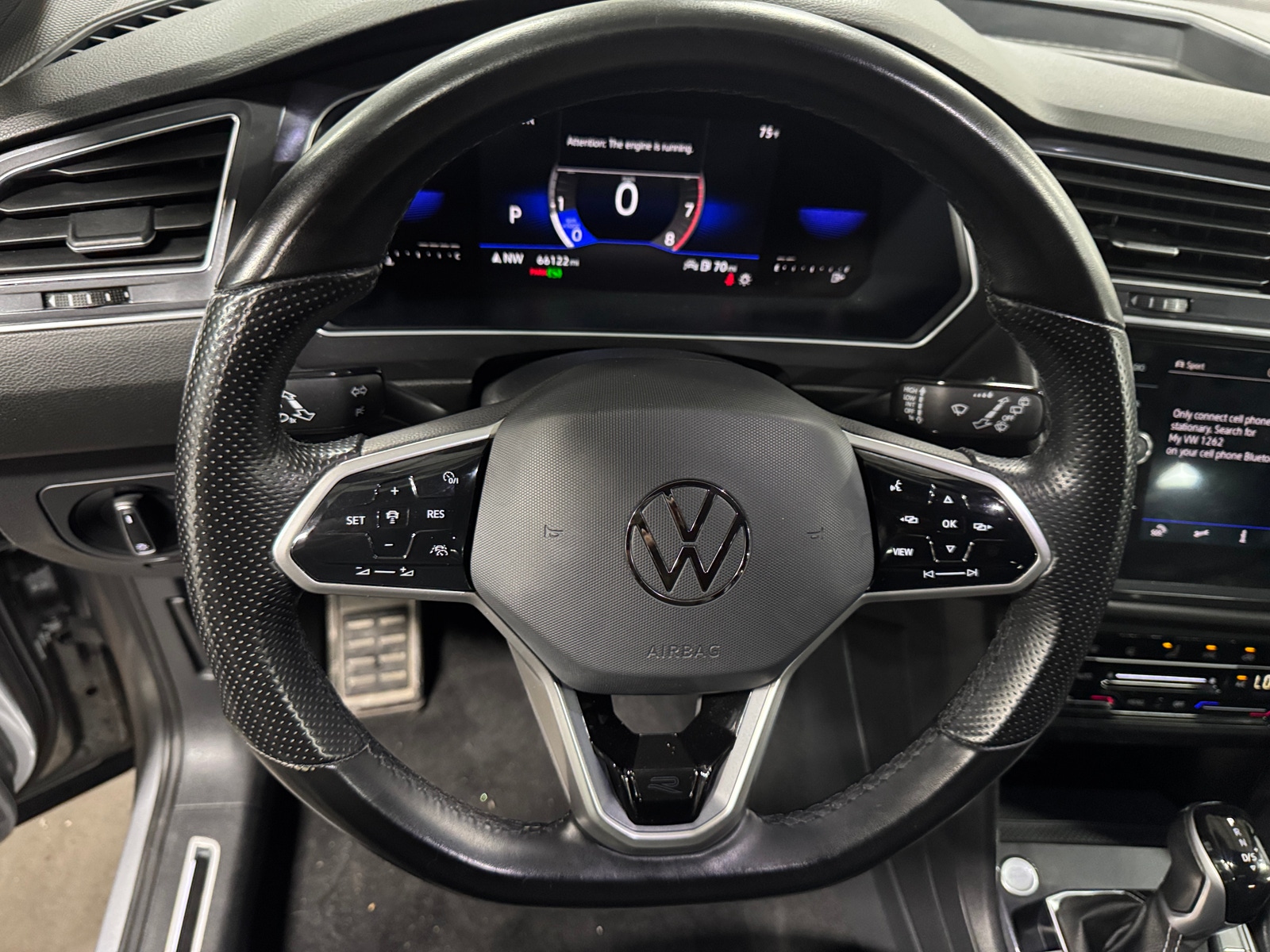 Thumbnail: 2023 Volkswagen Tiguan - 4