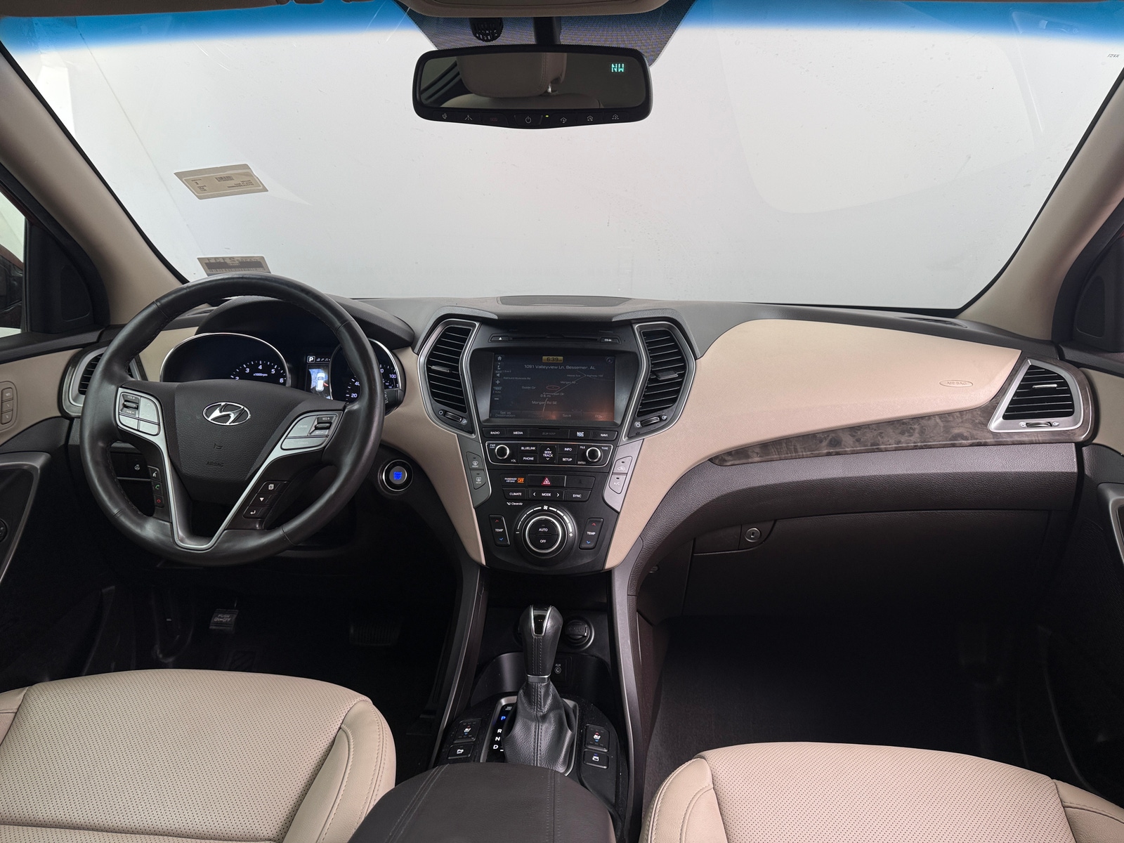 Thumbnail: 2017 Hyundai Santa Fe - 3