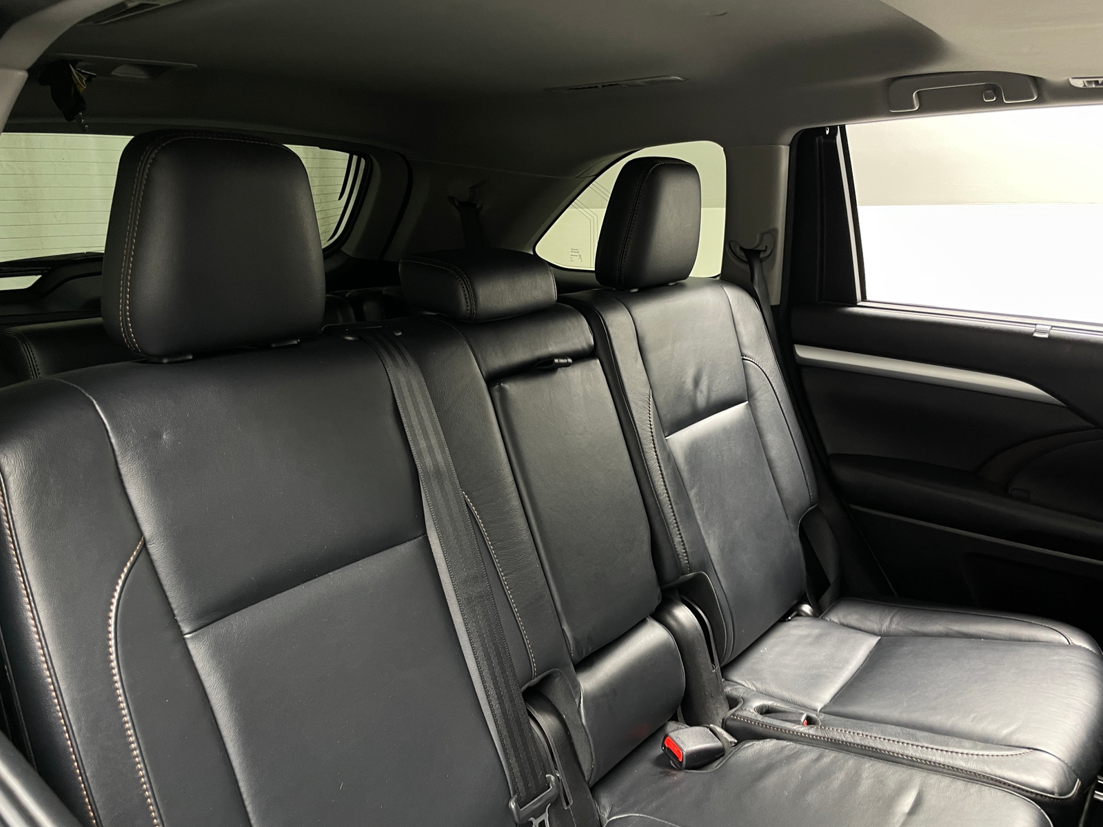 Thumbnail: 2018 Toyota Highlander - 5