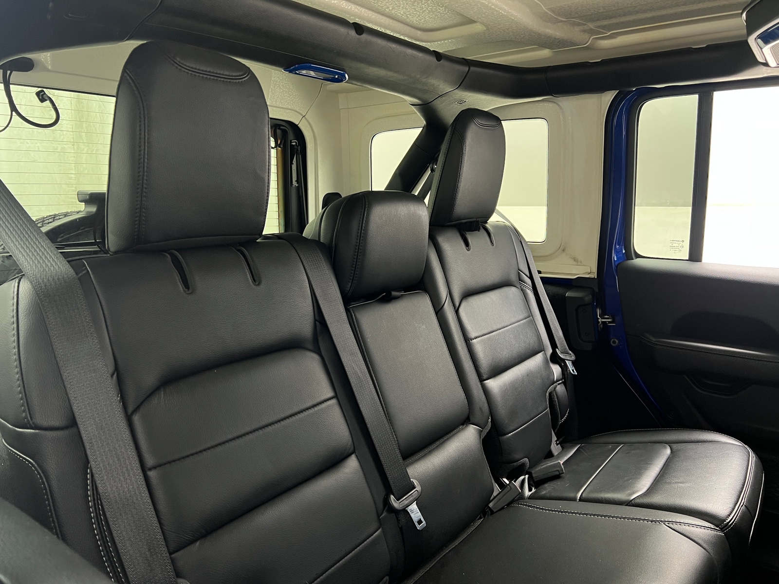 Thumbnail: 2019 Jeep Wrangler - 5