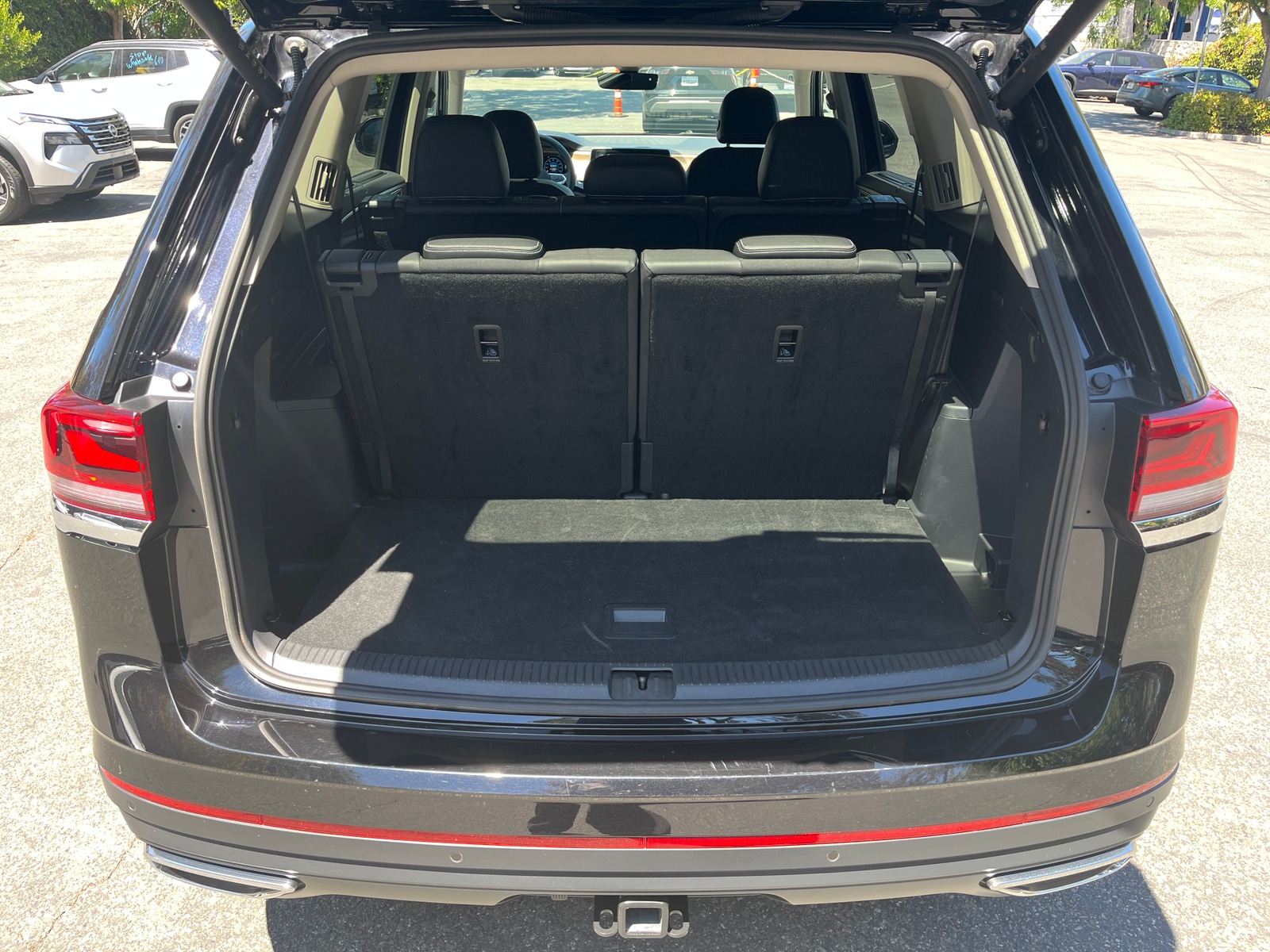Thumbnail: 2026 Volkswagen Atlas - 6