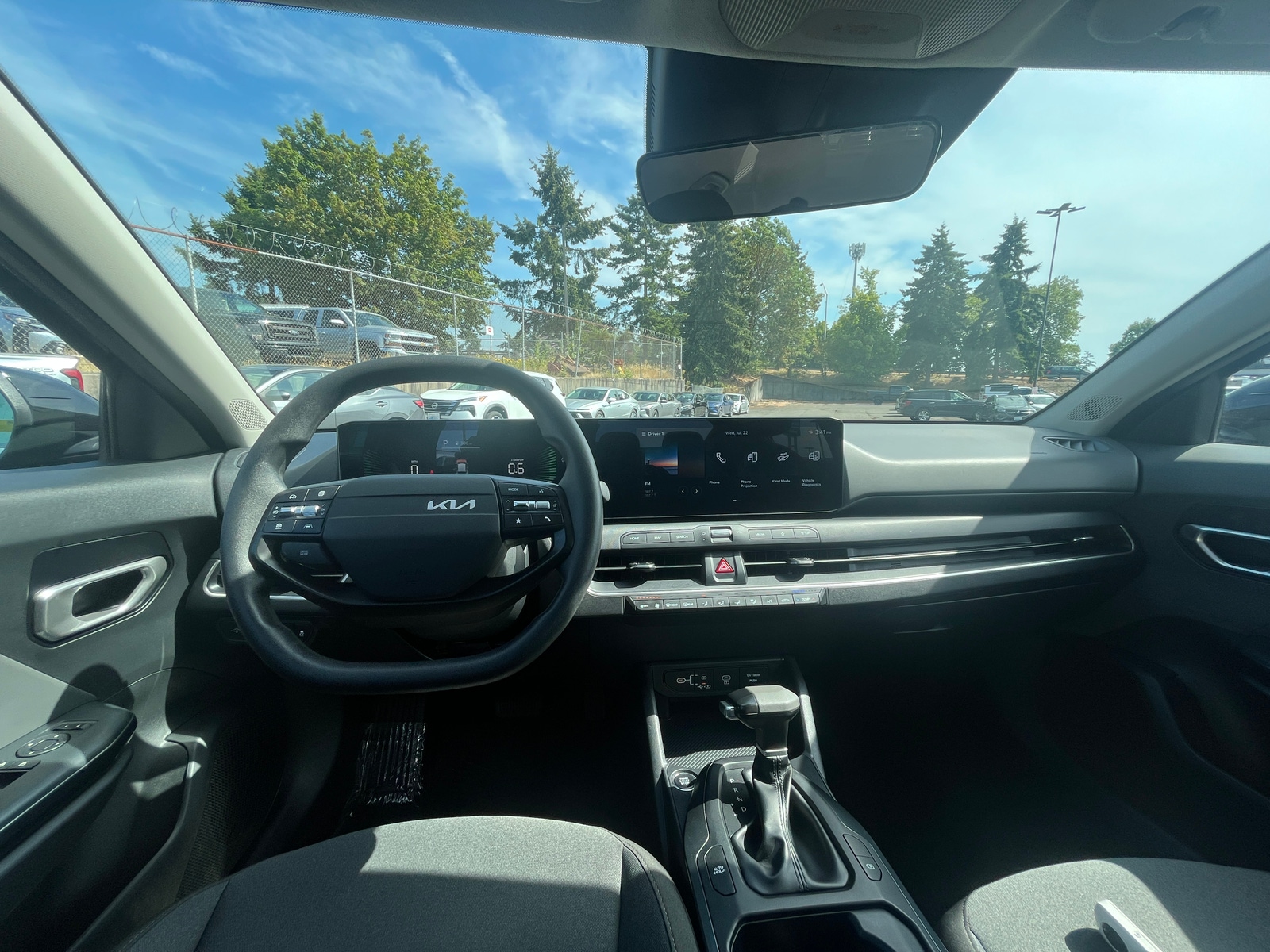 Thumbnail: 2025 Kia K4 - 3