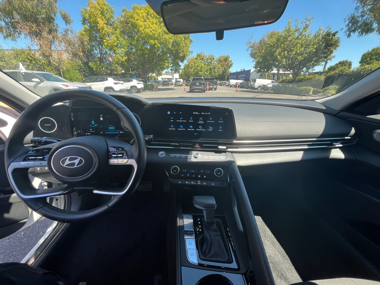 Thumbnail: 2025 Hyundai Elantra - 3