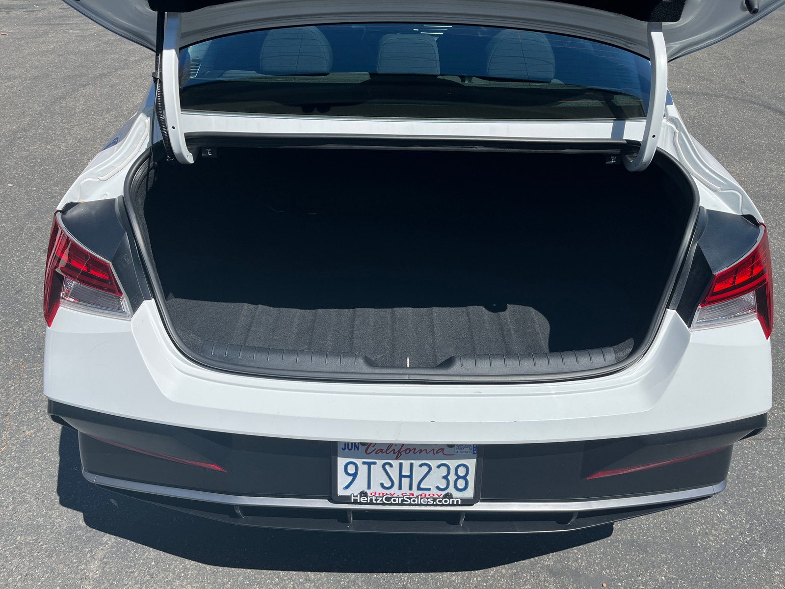 Thumbnail: 2025 Hyundai Elantra - 6