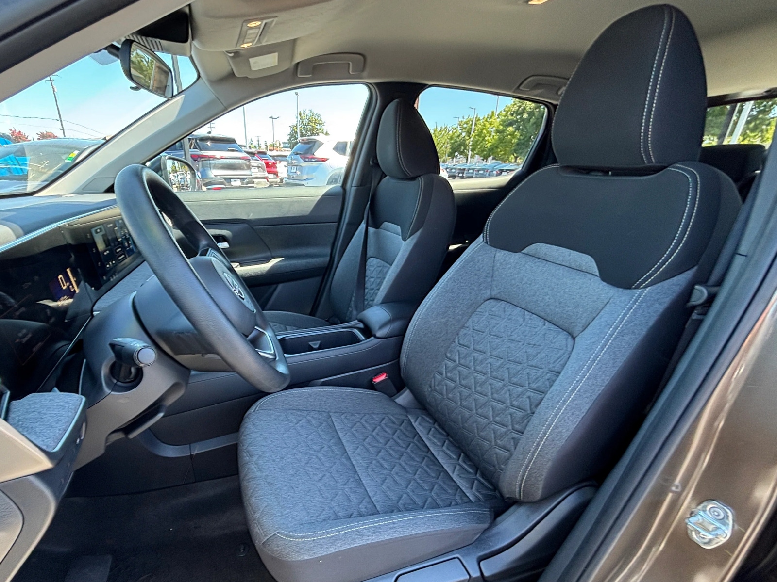 Thumbnail: 2026 Nissan Kicks - 2