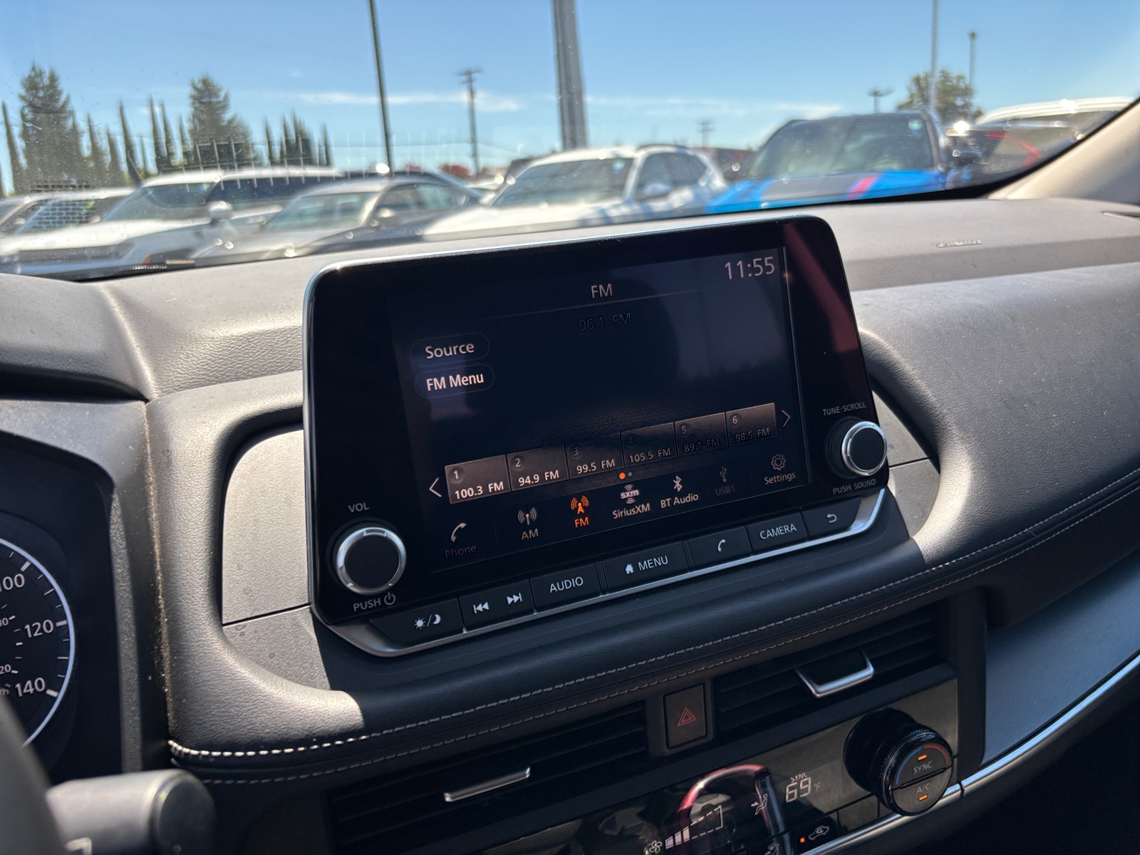 Thumbnail: 2025 Nissan Rogue - 4