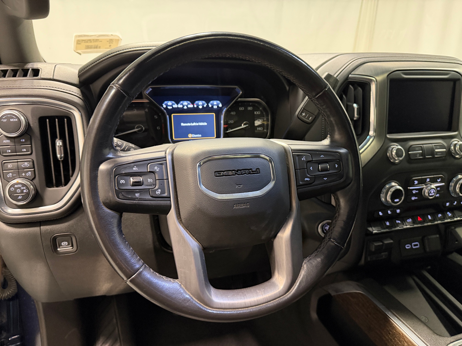 Thumbnail: 2021 GMC Sierra 2500 - 4