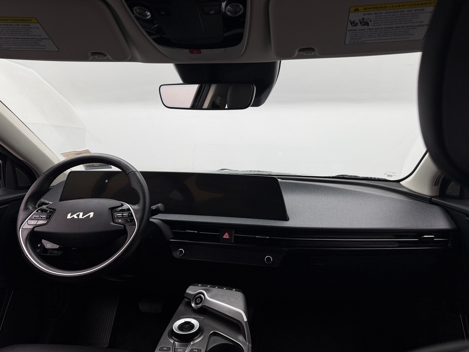 Thumbnail: 2022 Kia EV6 - 2