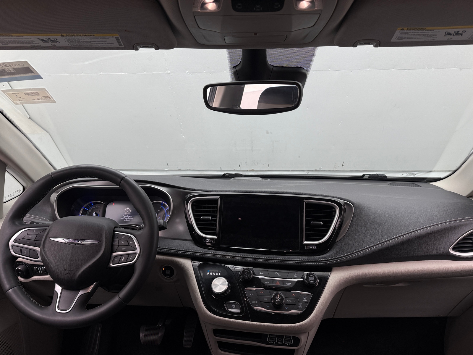 Thumbnail: 2023 Chrysler Pacifica - 2