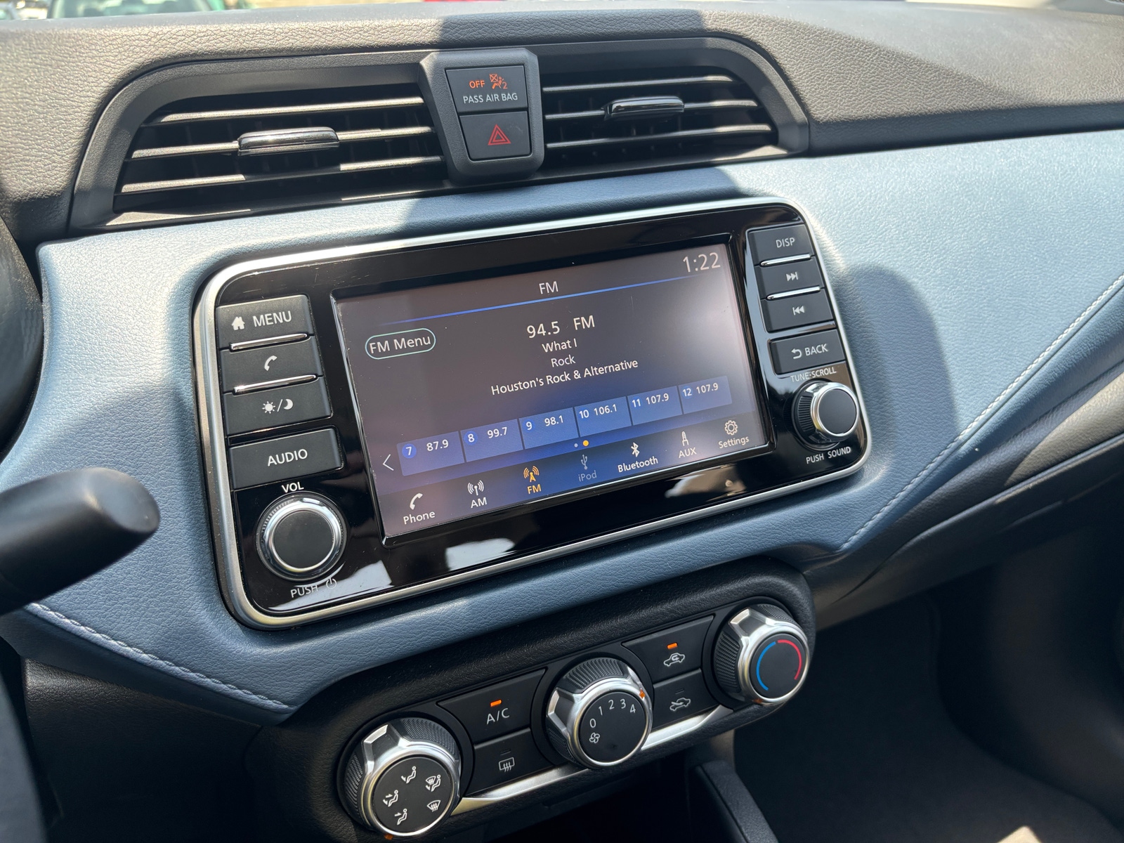 Thumbnail: 2025 Nissan Versa - 4