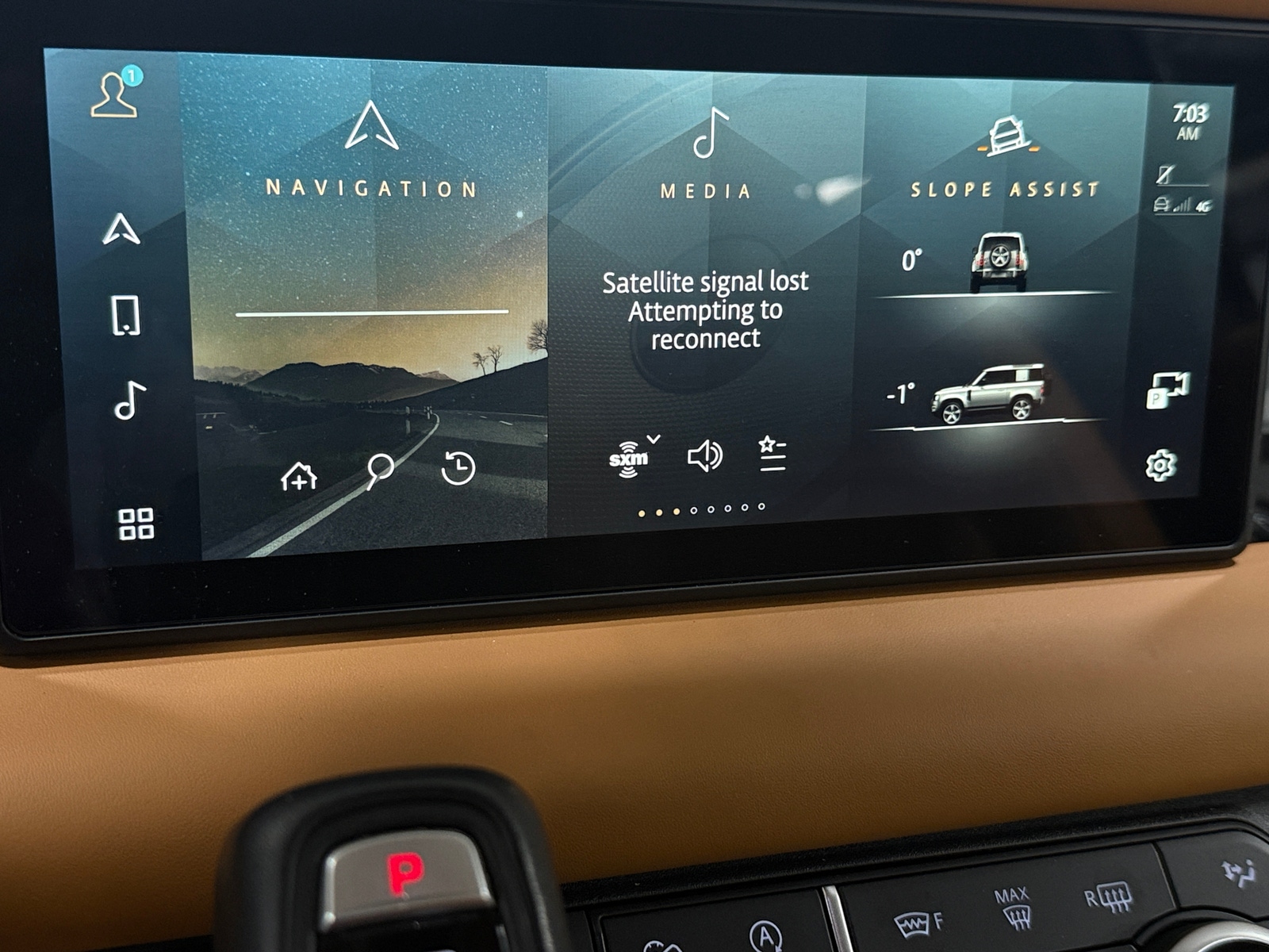 Thumbnail: 2023 Land Rover Defender - 4