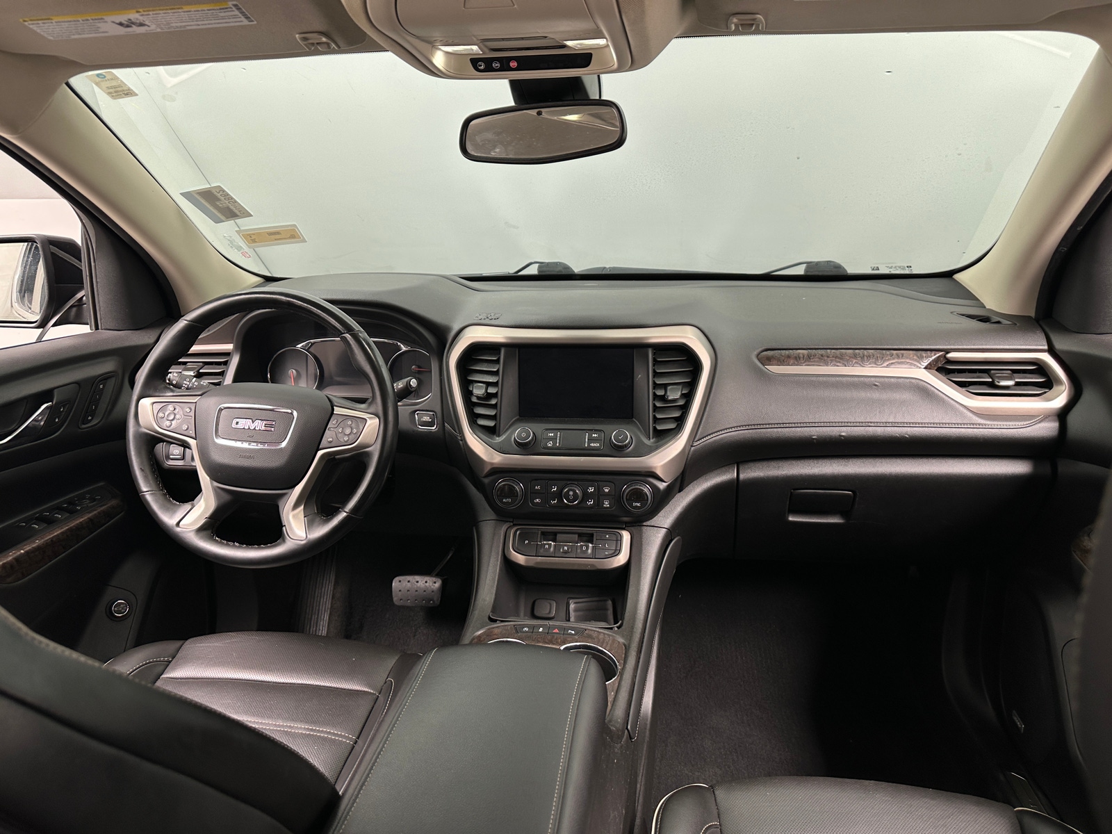 Thumbnail: 2023 GMC Acadia - 3