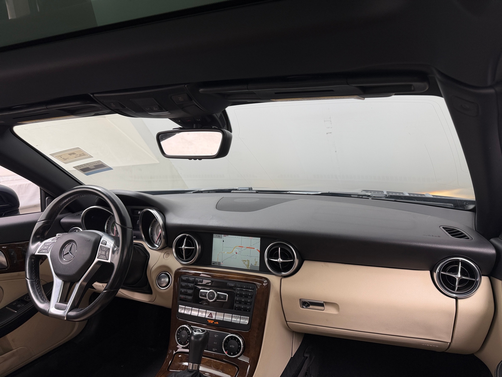 Thumbnail: 2015 Mercedes-Benz SLK - 2