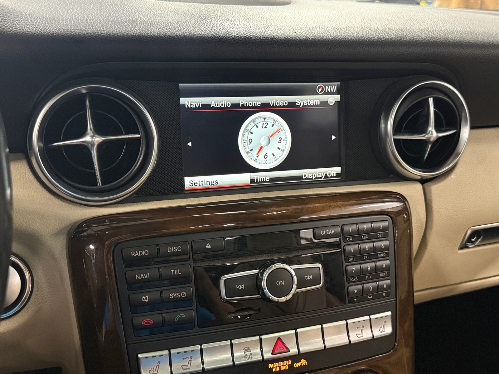 Thumbnail: 2015 Mercedes-Benz SLK - 3