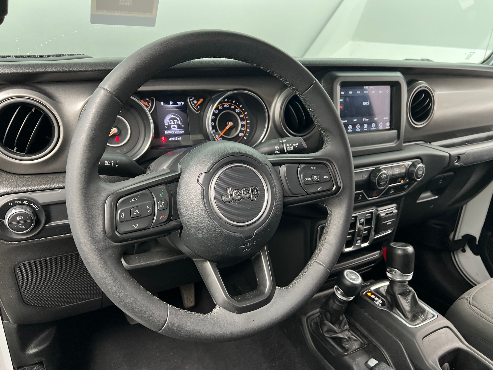 Thumbnail: 2023 Jeep Gladiator - 5