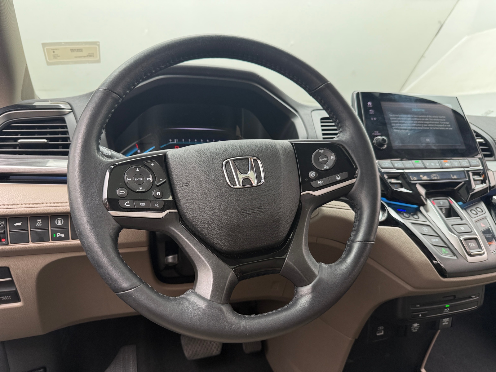 Thumbnail: 2023 Honda Odyssey - 4