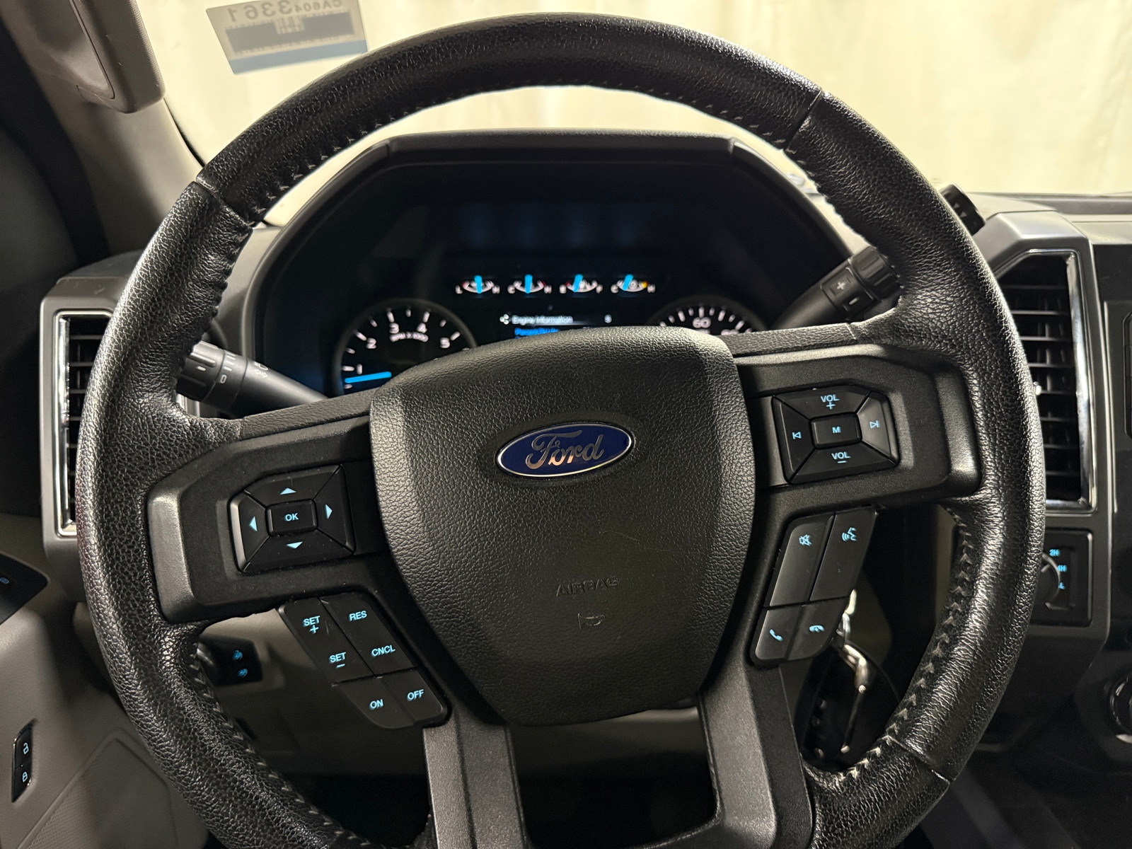 Thumbnail: 2015 Ford Econoline - 5