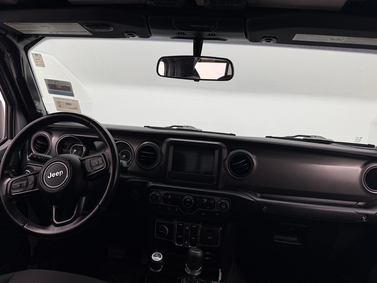 Thumbnail: 2022 Jeep Gladiator - 3