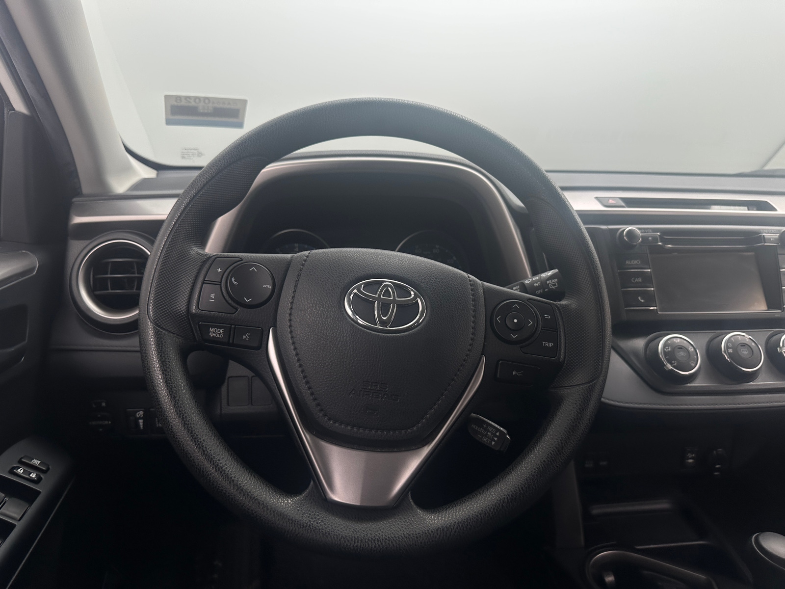 Thumbnail: 2017 Toyota RAV4 - 5
