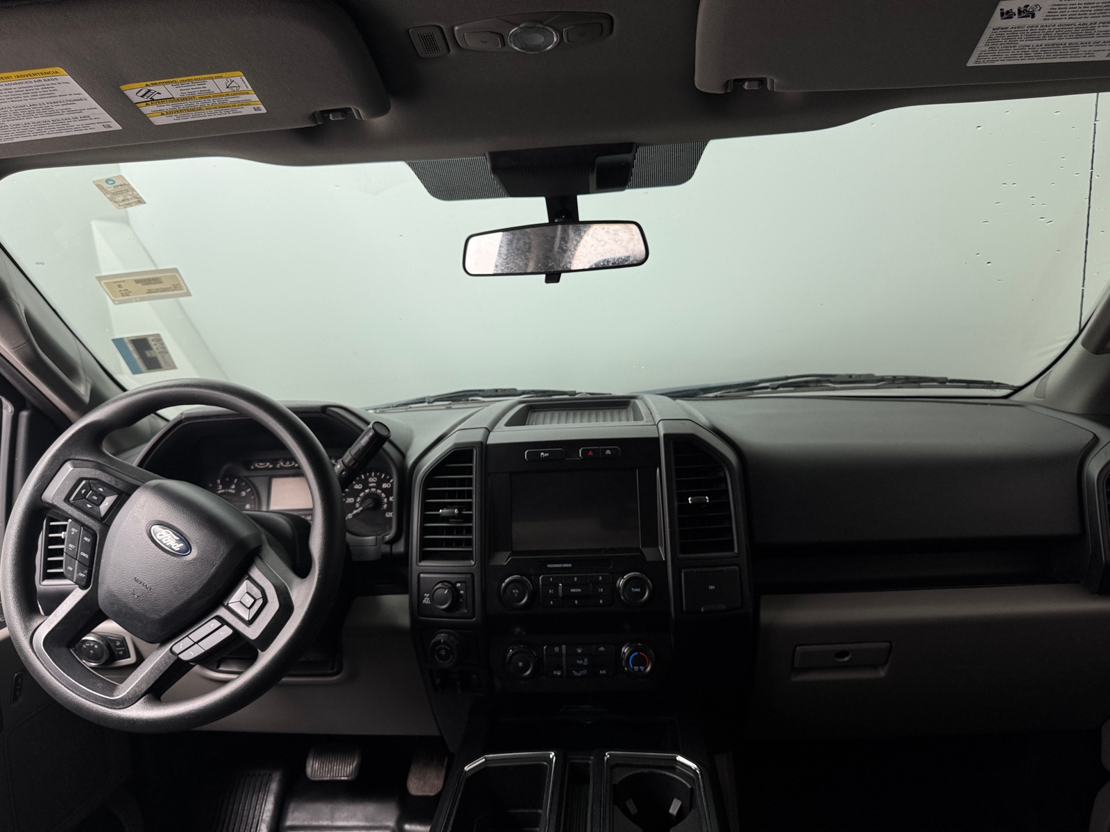 Thumbnail: 2019 Ford Econoline - 3
