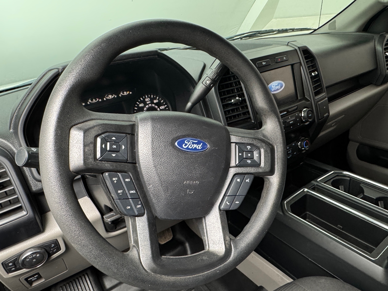 Thumbnail: 2019 Ford Econoline - 5