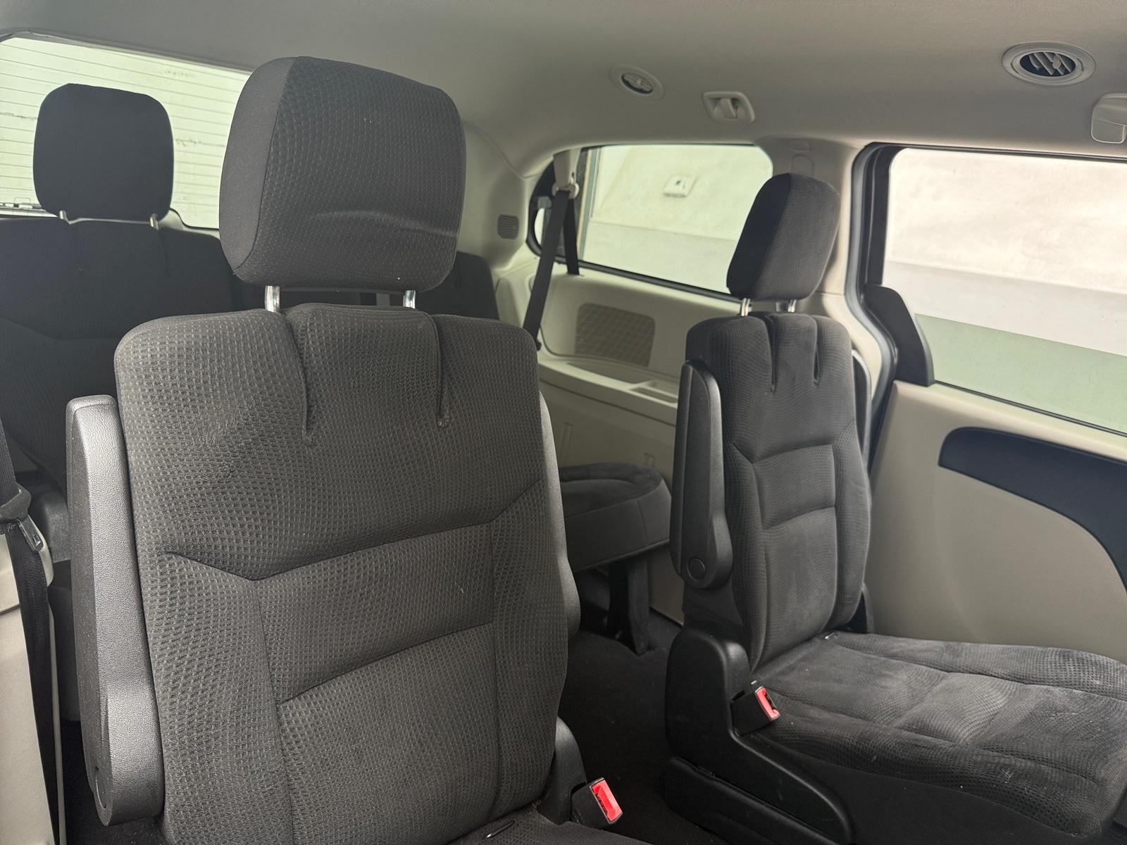 Thumbnail: 2019 Dodge Grand Caravan - 6