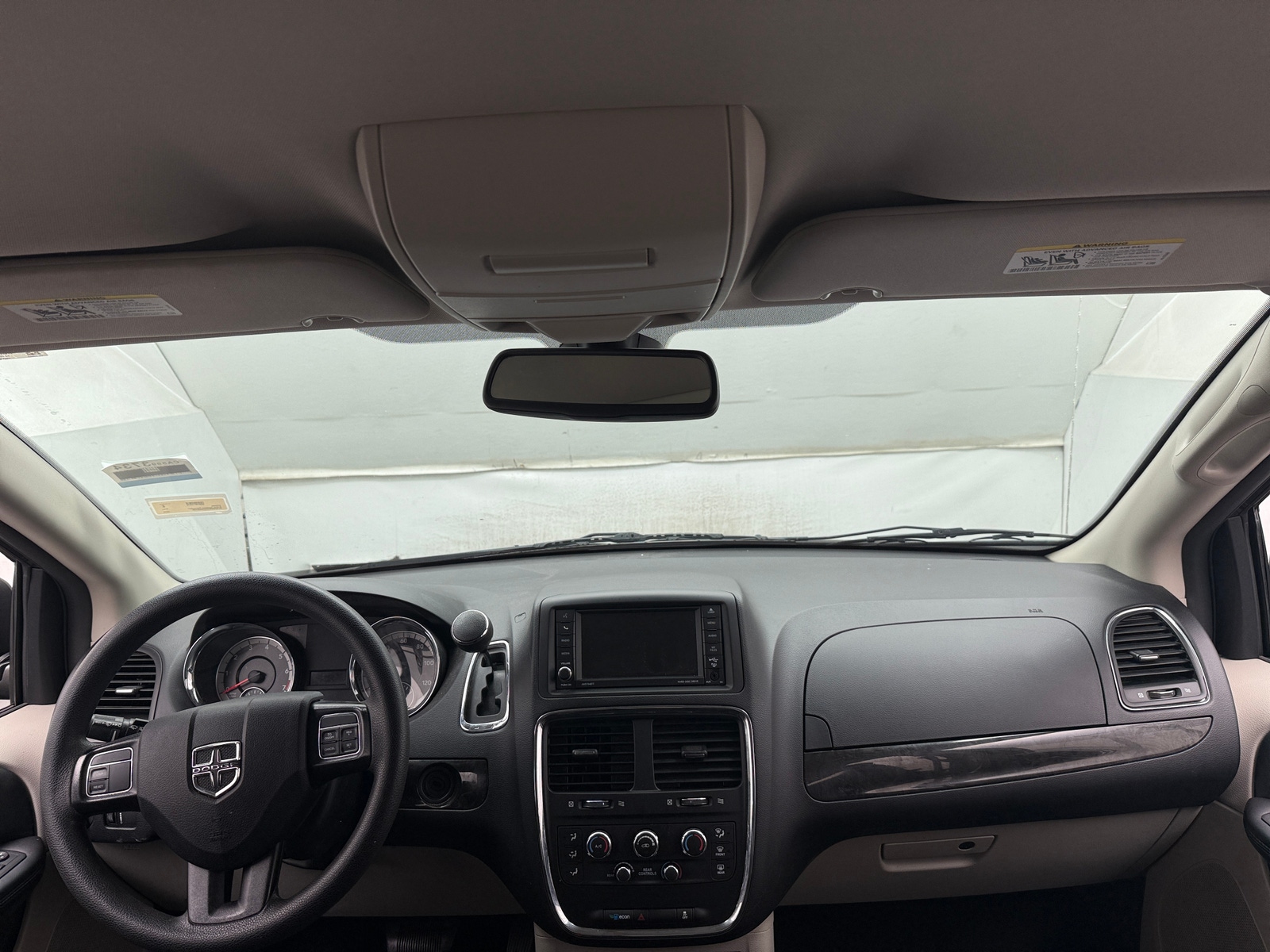 Thumbnail: 2019 Dodge Grand Caravan - 3