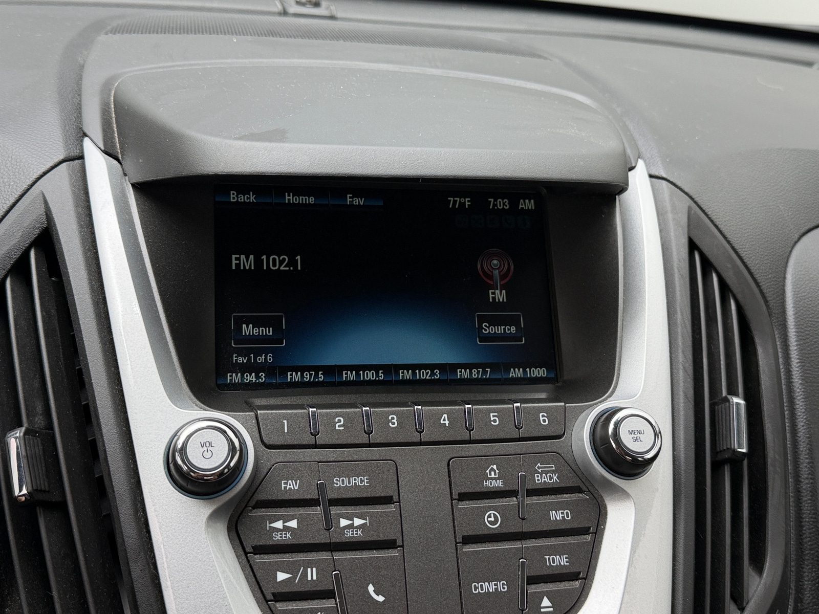 Thumbnail: 2013 Chevrolet Equinox - 4