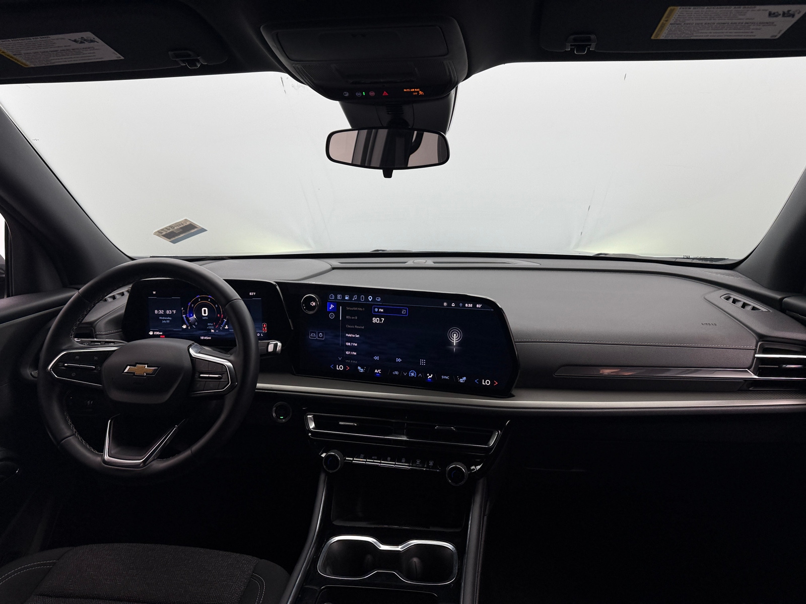 Thumbnail: 2025 Chevrolet Traverse - 3