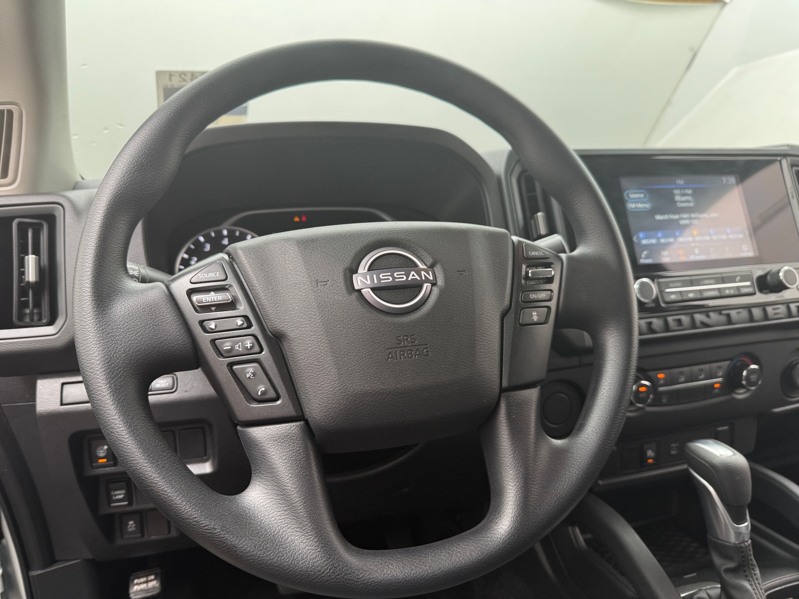 Thumbnail: 2025 Nissan Frontier - 5