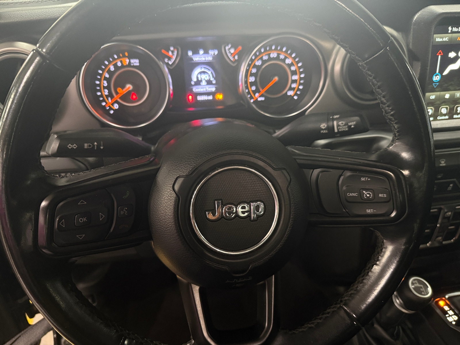 Thumbnail: 2022 Jeep Gladiator - 5