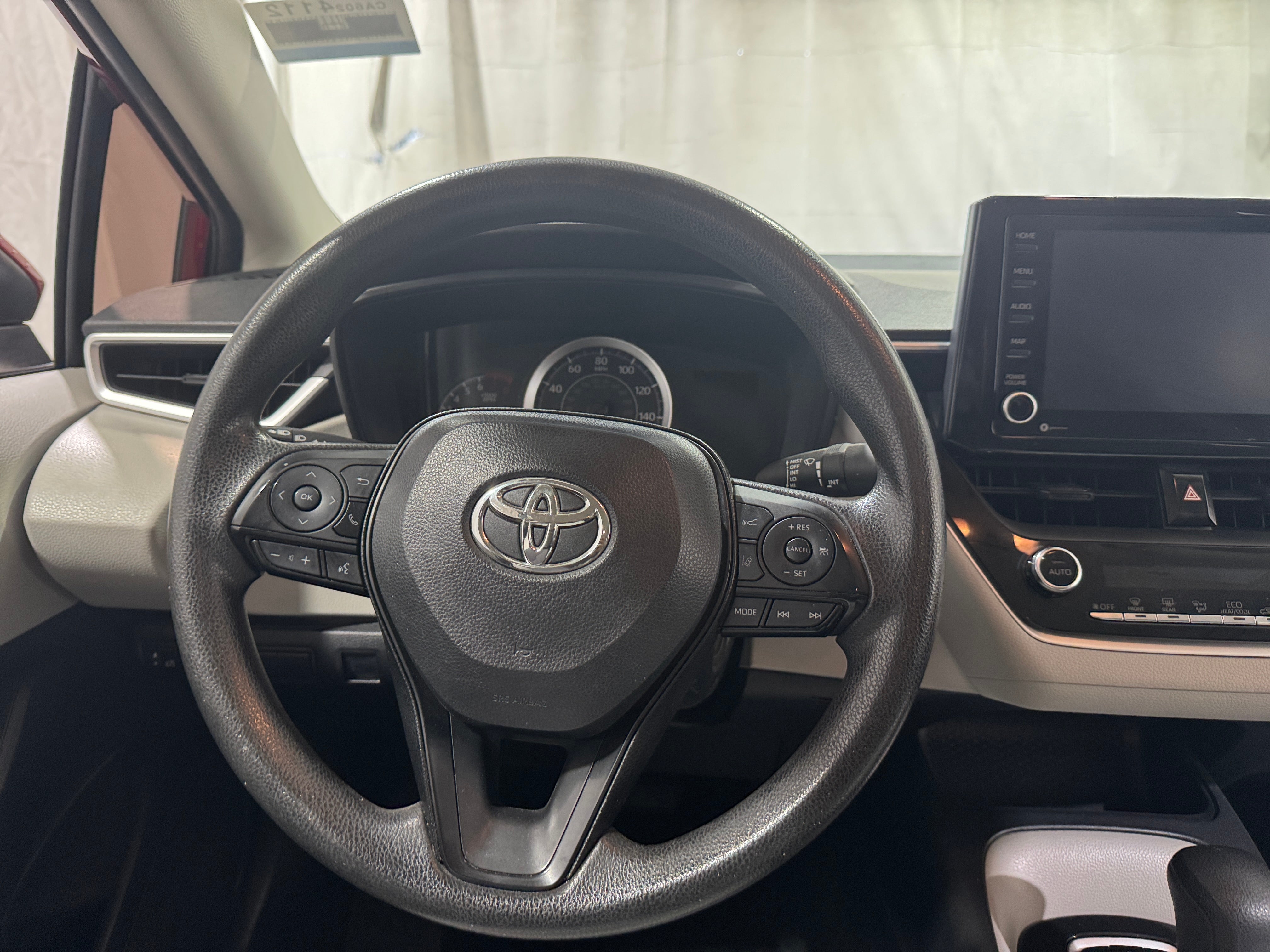 2022 Toyota Corolla LE - Photo 7
