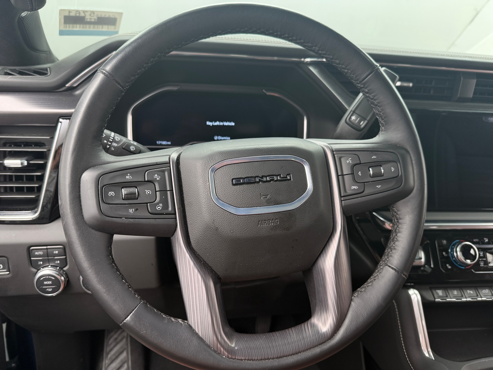 Thumbnail: 2025 GMC Sierra 2500 - 4