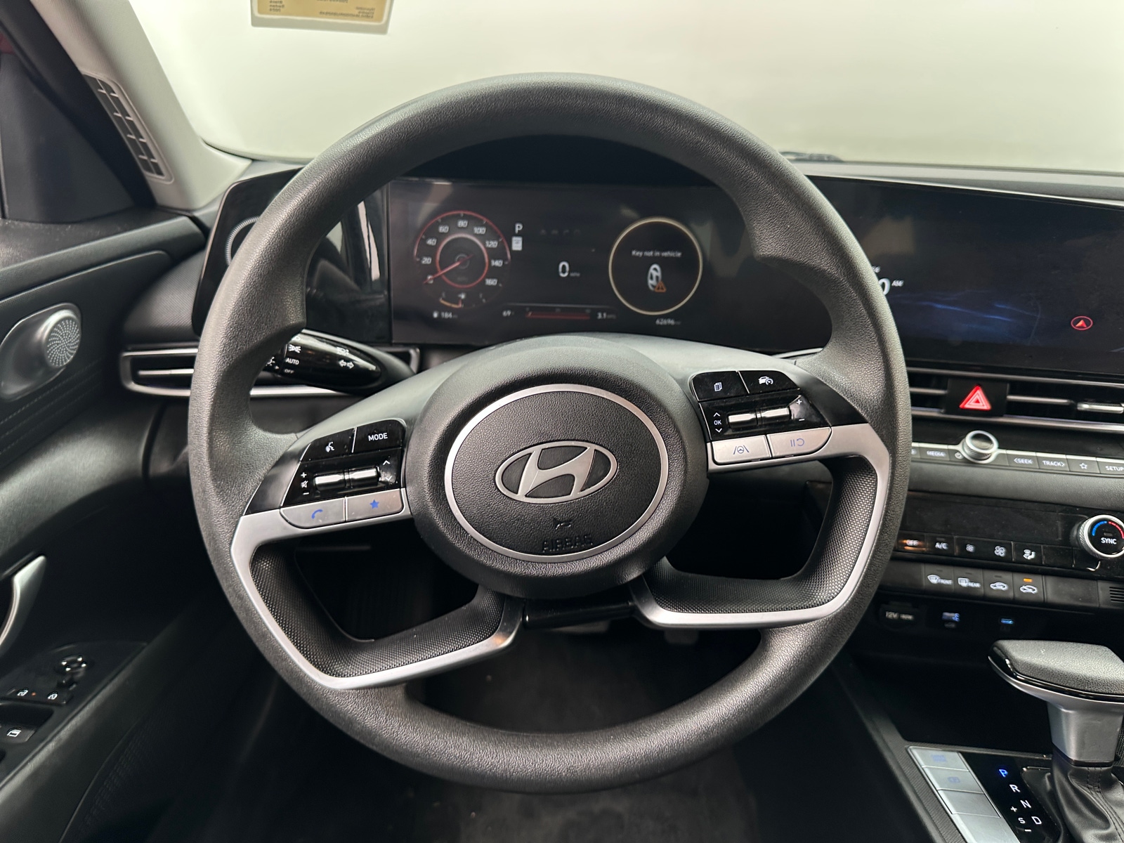Thumbnail: 2024 Hyundai Elantra - 5