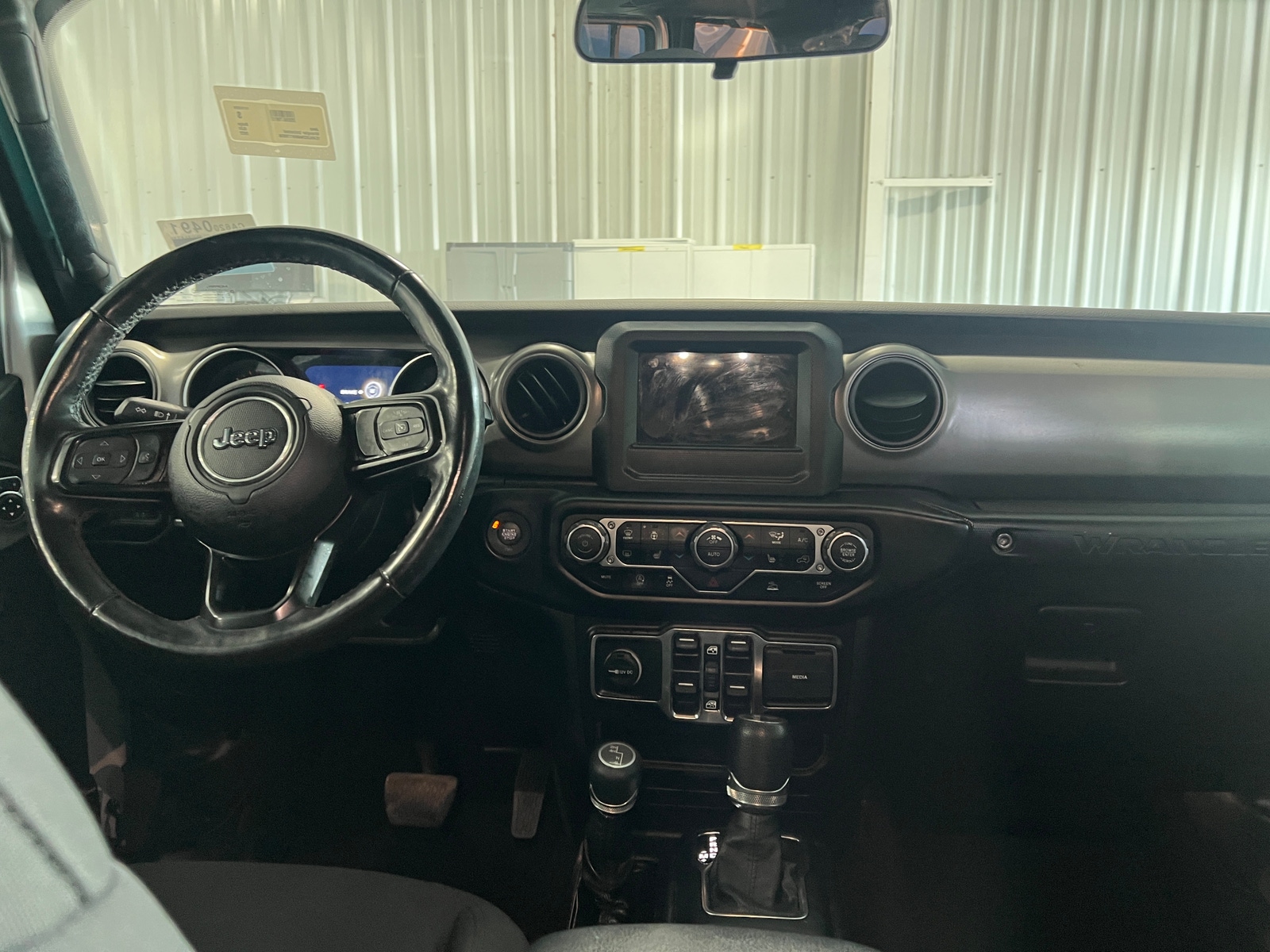 Thumbnail: 2022 Jeep Wrangler - 3
